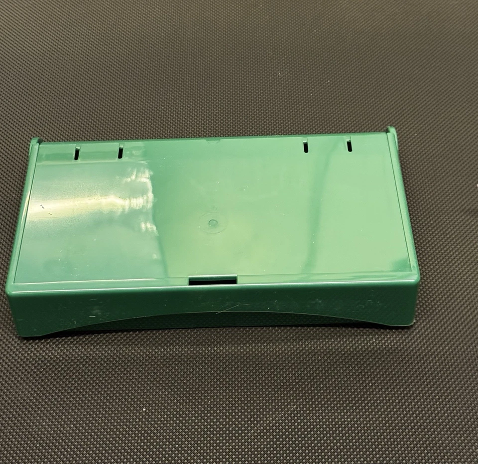 Cluedo Parker Games To Go Travel Version 2005 Opened Sealed Contents Hasbro - Image 2 of 3