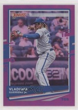 2020 Donruss Photo Variation Holo Purple Vladimir Guerrero Jr (Fielding) 1u6