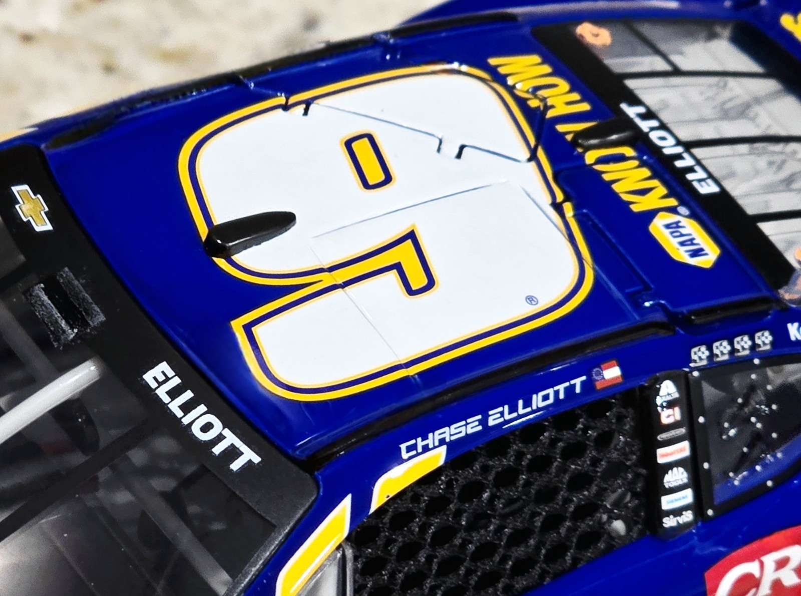 2022 #9 Chase Elliott NAPA Auto Brakleen Chevrolet Camaro ZL1 1:24 Diecast ARC