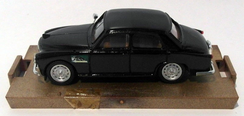 Brumm escala 1/43 diecast R91 - 1950 Alfa Romeo 1900 HP90 - negro Foto 2 de 2
