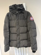Canada Goose Macmillan Parka Black Size L 100% Authentic