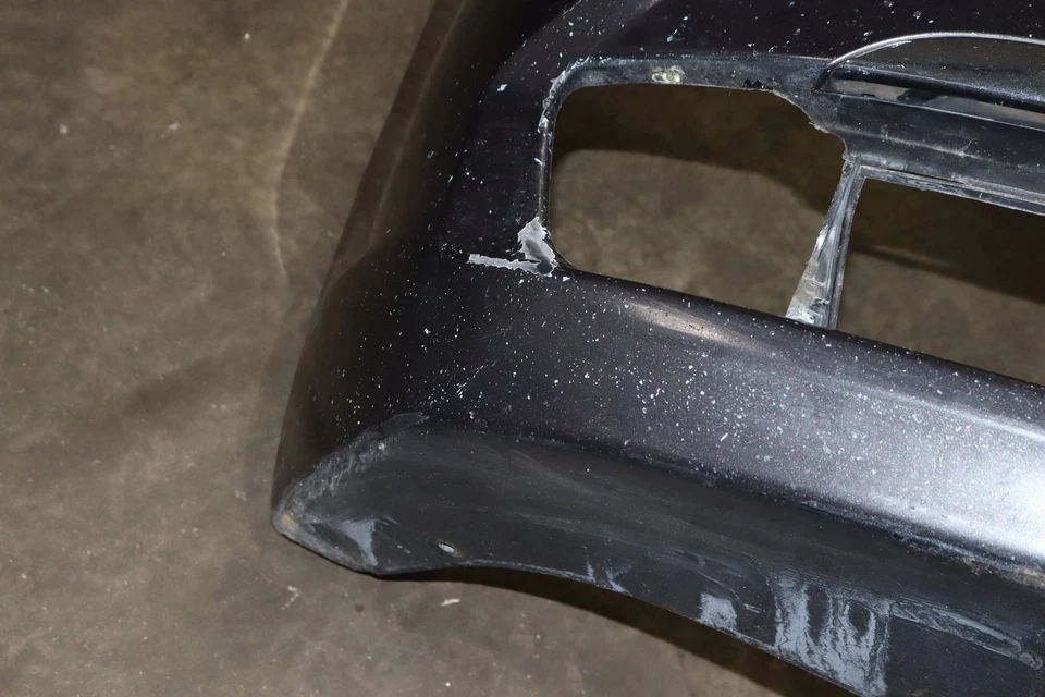 BMW ALPINA B7L XDRIVE 2011-2012 - Cubierta del parachoques delantero 7251632 Foto 4 de 4