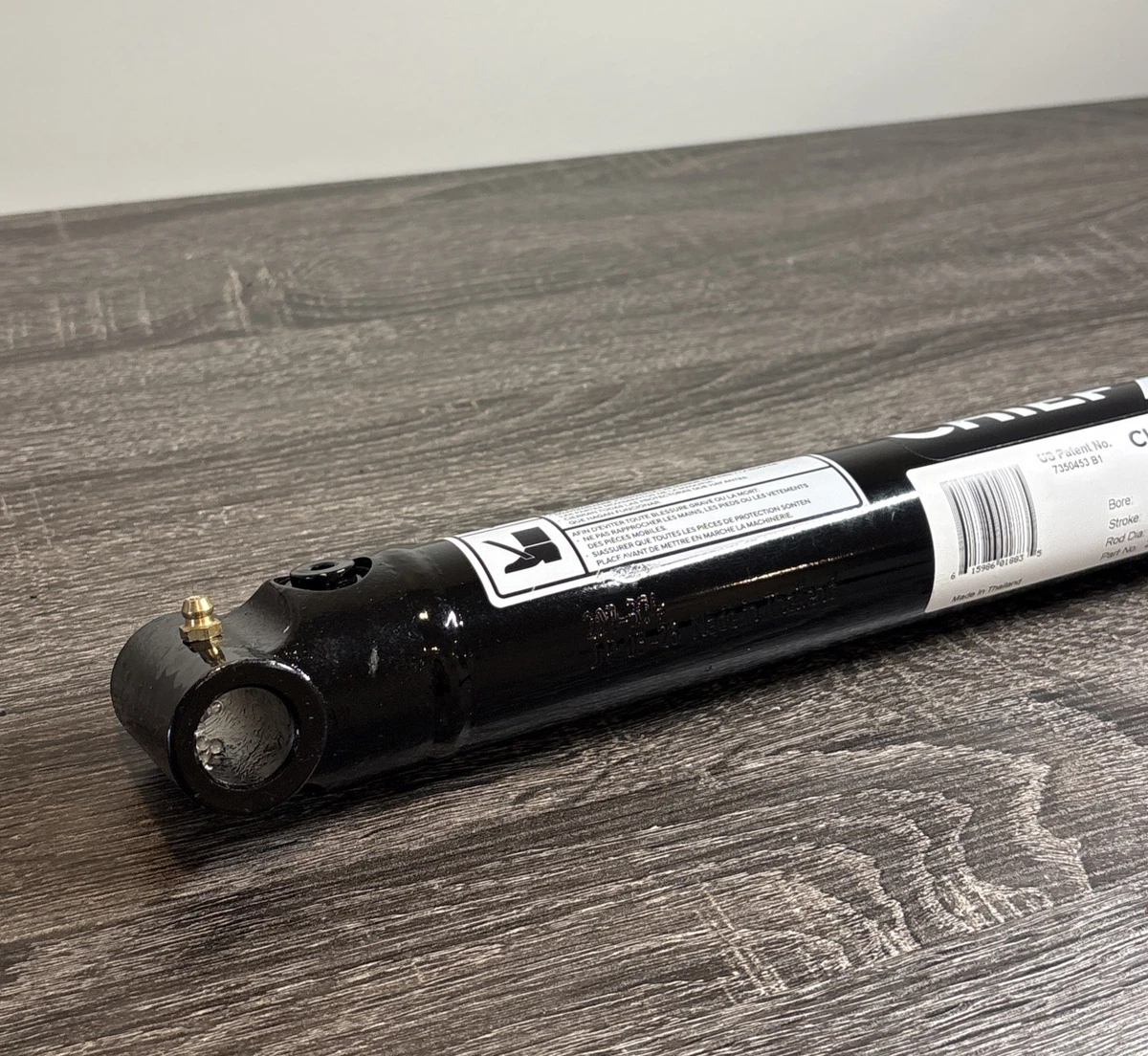 CHIEF 207-374 Hydraulic Cylinder: 1.5 Bore x 10 Stroke - 0.75 Rod Dia photo 5