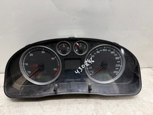 VW Passat 3BG Tacho Kombiinstrument  3B0920827A  110080198/002