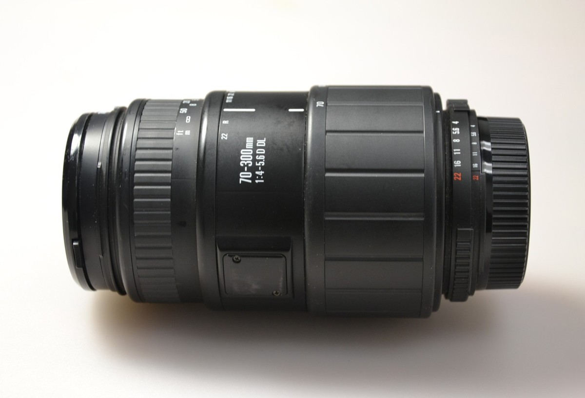 Sigma AF 70-300mm f4-5.6 D DL Lens for Nikon Camera 1057902