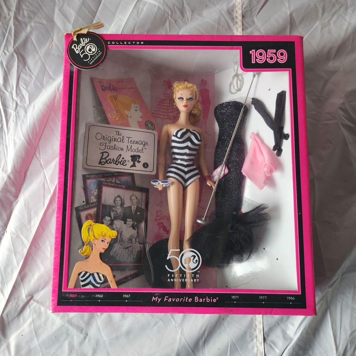 Mattel 2008 My Favorite Barbie 50th Anniversary 1959 Repro Mattel 2008 My Favorite Barbie 50th Anniversary 1959 Repro