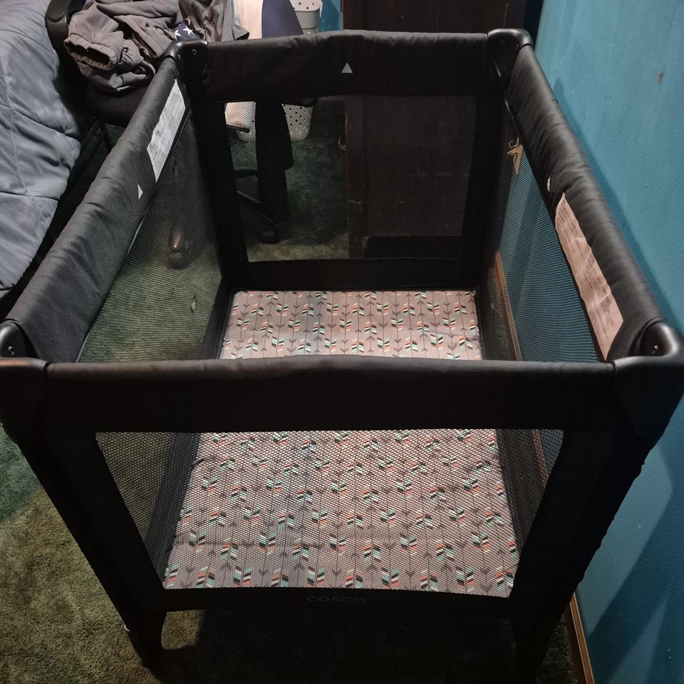 Parque infantil Cosco. Foto 2 de 4