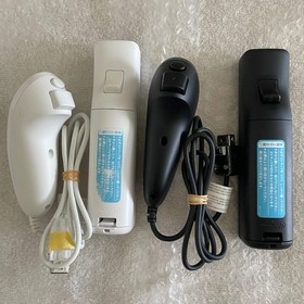 Nintendo Wii Remote Controller Authentic OEM with Nunchuck White Black RVL-003