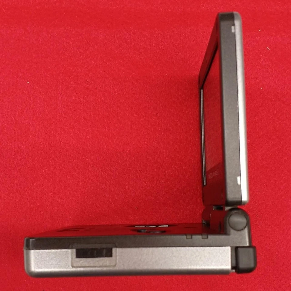 Game Boy Advance SP Kingdom Hearts Chain of Memories Limited Console Game #79 - Image 4 of 4