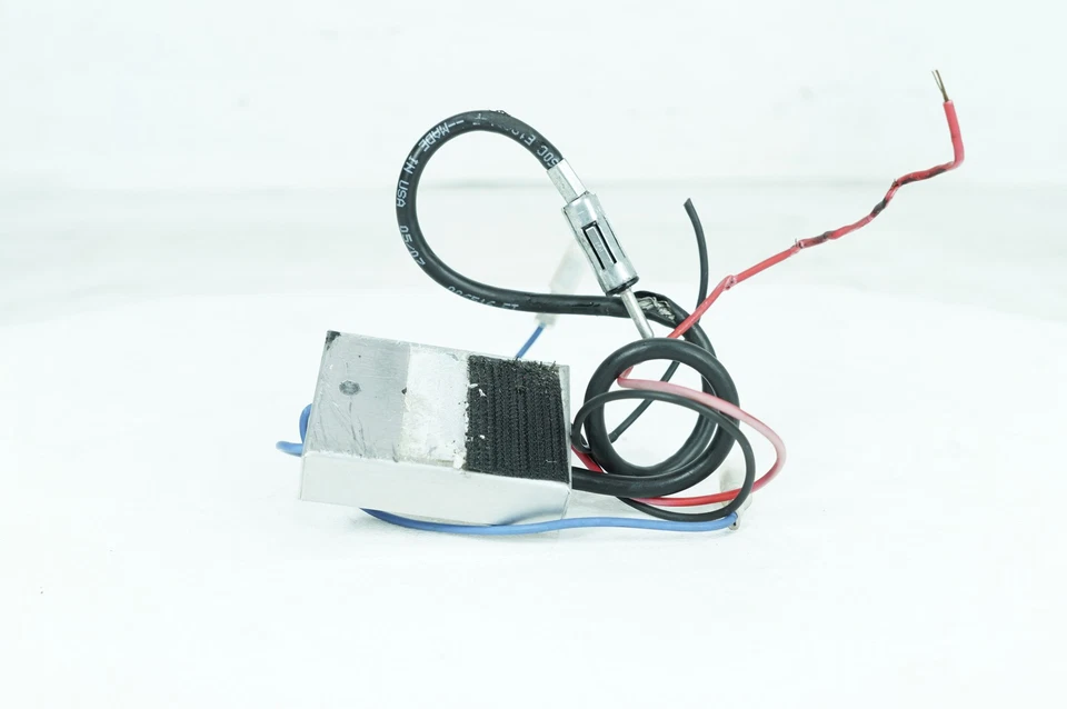 Harley Touring 2008 FLHX Street Glide OEM radio estéreo audio amplificador de sonido amplificador Foto 2 de 4