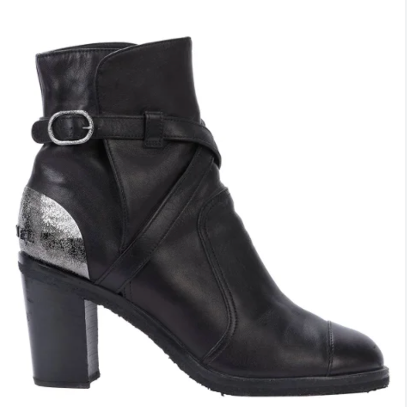 CHANEL Black Leather Boots W/Criss Cross Strap & Metal Plate Size 38