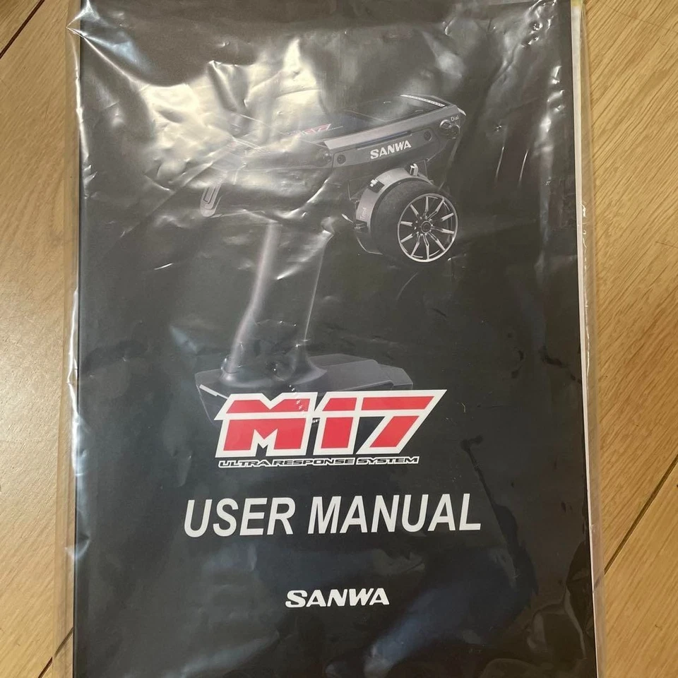 Sanwa M17 2.4GHz Transmitter with RX-493i Receiver SET NEW from JAPAN. - Image 3 of 3