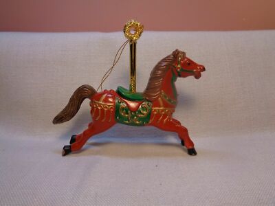 PLASTIC CAROUSEL HORSE 4” X 4.5” ORNAMENT (CB983) | eBay