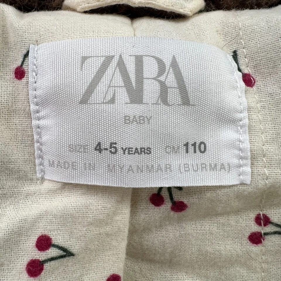 Zara Baby девочек 4-5 лет шоколадный букле искусственного меха пальто вишневый принт с подкладкой уютный - Изображение 3 из 4