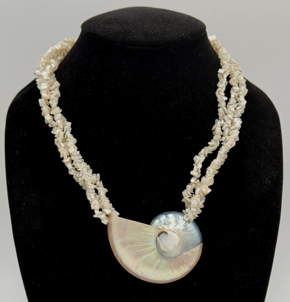 Collar Nautilus Shell Colgante Multi Hilo Madreperla Chip