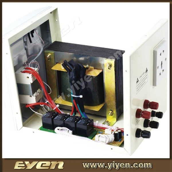 AVRII-3000VA RCA Stabilizzatore di rete 220V ad alta efficenza 2,4 KWatt - Immagine 2 di 3