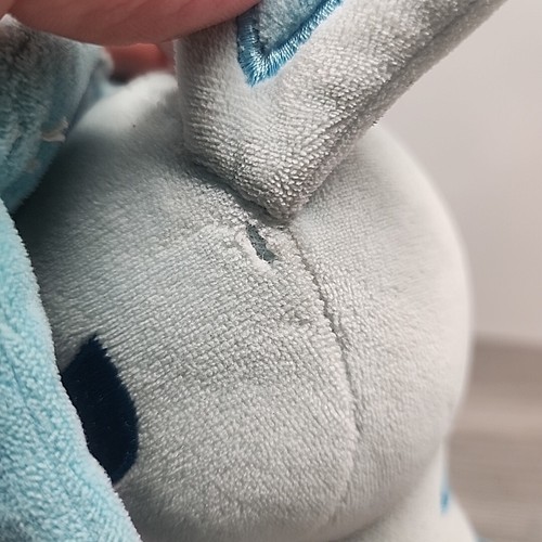 Pokemon Jazwares Glaceon Plush 9" Eevee Evolution Game Stop Exclusive 2021 G6 - Picture 3 of 10