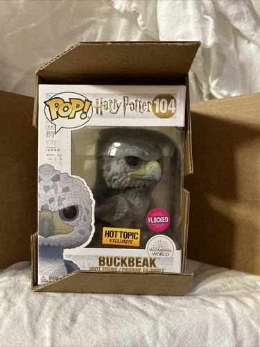 FUNKO POP! : HARRY POTTER SERIES - BUCKBEAK #104 HOT TOPIC EXCLUSIVE FLOCKED