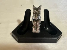 Vintage Ronson Art Metal Works Scottie Dog Duel Pipe Rest Holder