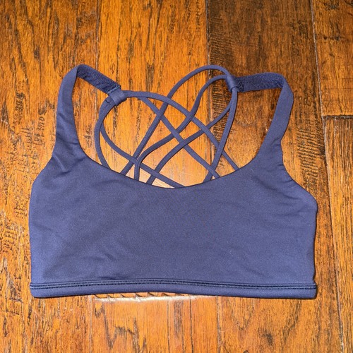 Lululemon Sport BH Navy Größe 4 gitterähnliche Träger