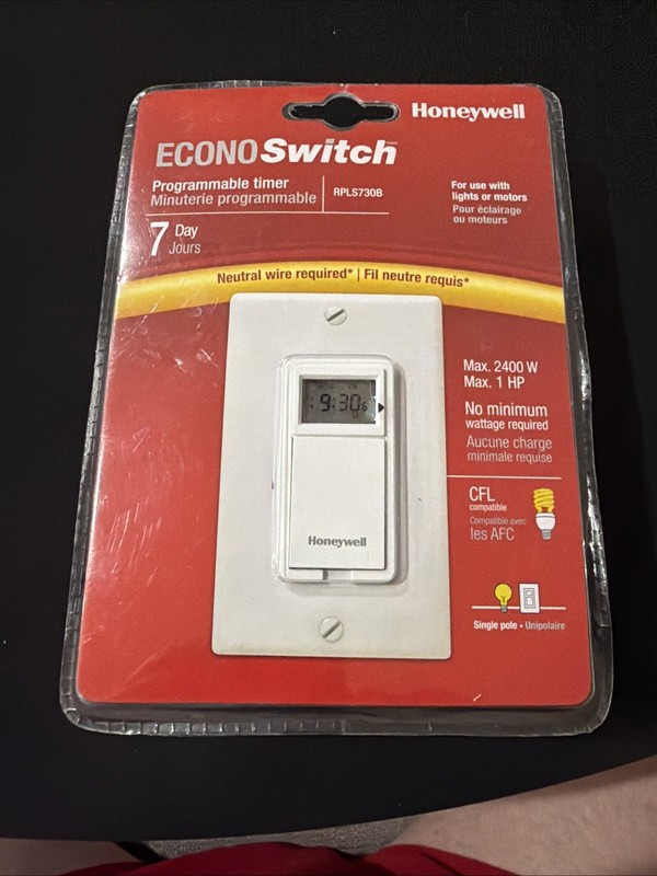 Honeywell Home 120-Volt 7-Day Programmable Indoor Motor and Light Switch Timer