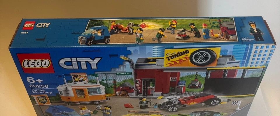 NEW LEGO CITY SET 60258 TUNING WORKSHOP HOT ROD SHOP USED CAR LOT BULLDOG TUNER - Image 2 of 4