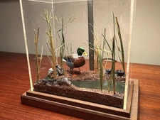 Vintage Folk Art Mallard Duck Drake Decoy Diorama Box Lamp with Original Shade