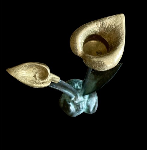 Vtg Verdigris Calla Lilies Brass Candle Holder Art Nouveau Patina Leaves 7-1/4” - 第 2/7 張圖片
