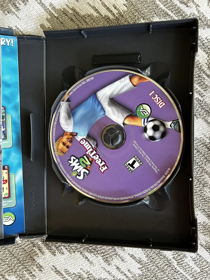 The Sims 2 Freetime PC Game Complete 2008 Expansion - Image 3 of 4