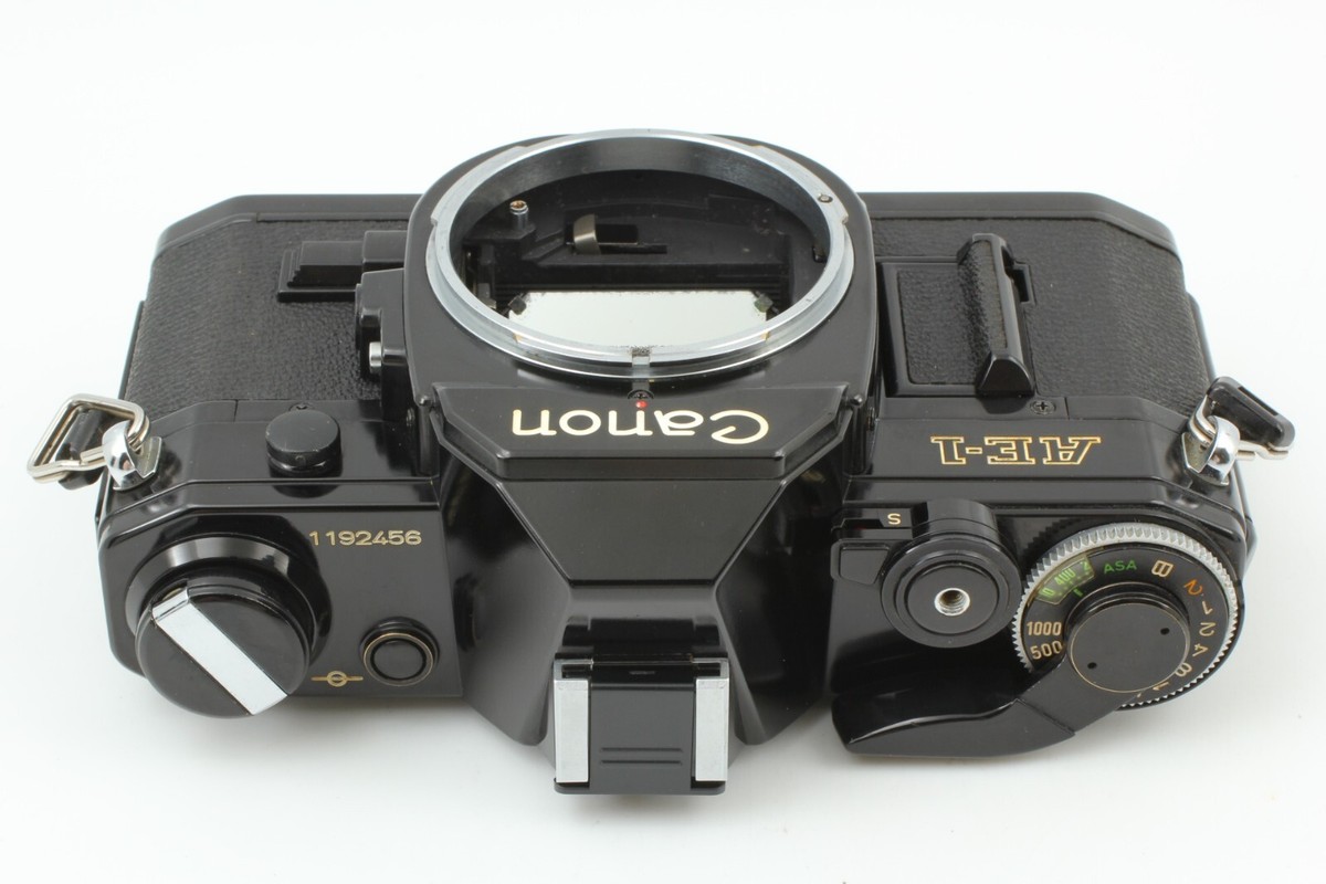 EXC+++++ w/ Strap 》 Canon AE-1 Black FD 50mm f1.4 S.S.C. EXC+++++ w/ Strap 》 Canon AE-1 Black FD 50mm f1.4 S.S.C.
