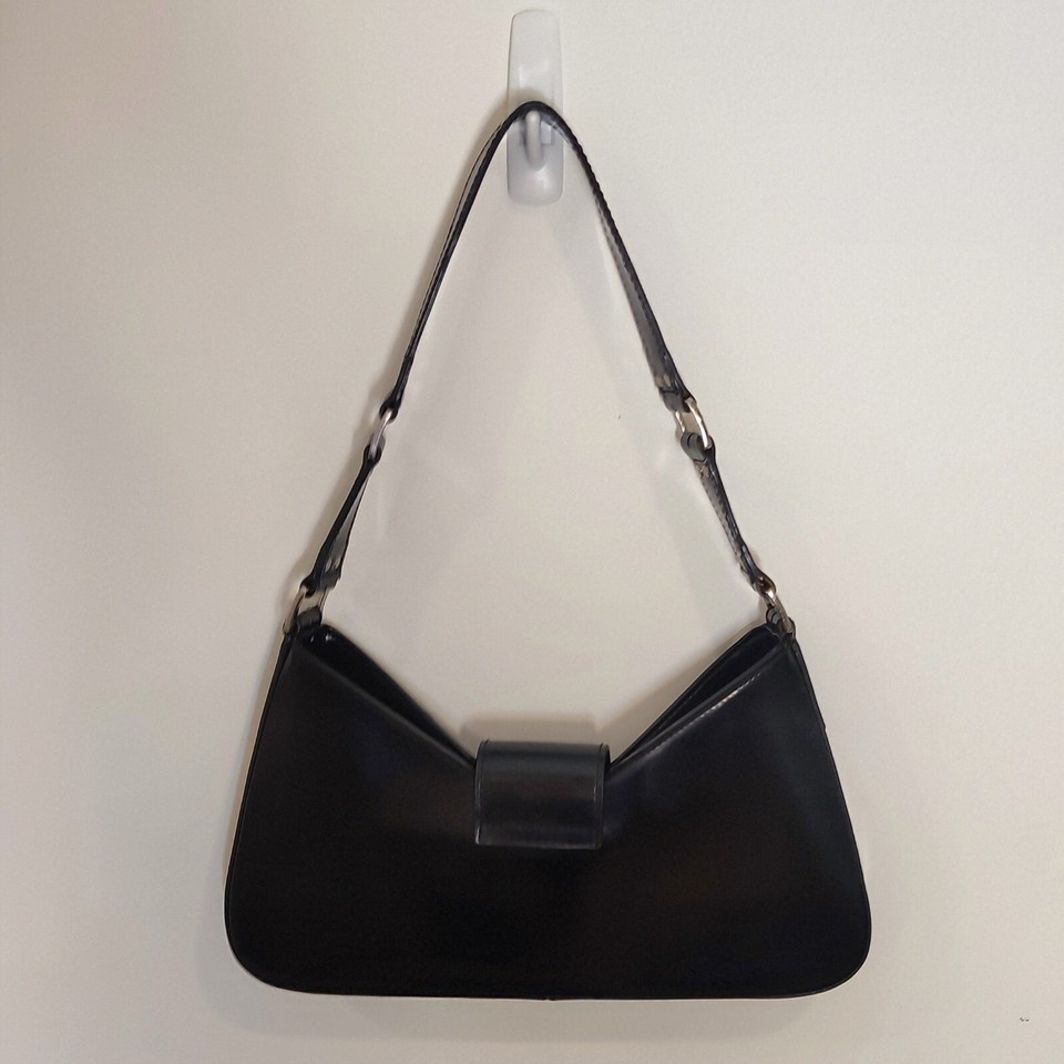 Guess Women's Black Faux Leather Shoulder Bag eBay