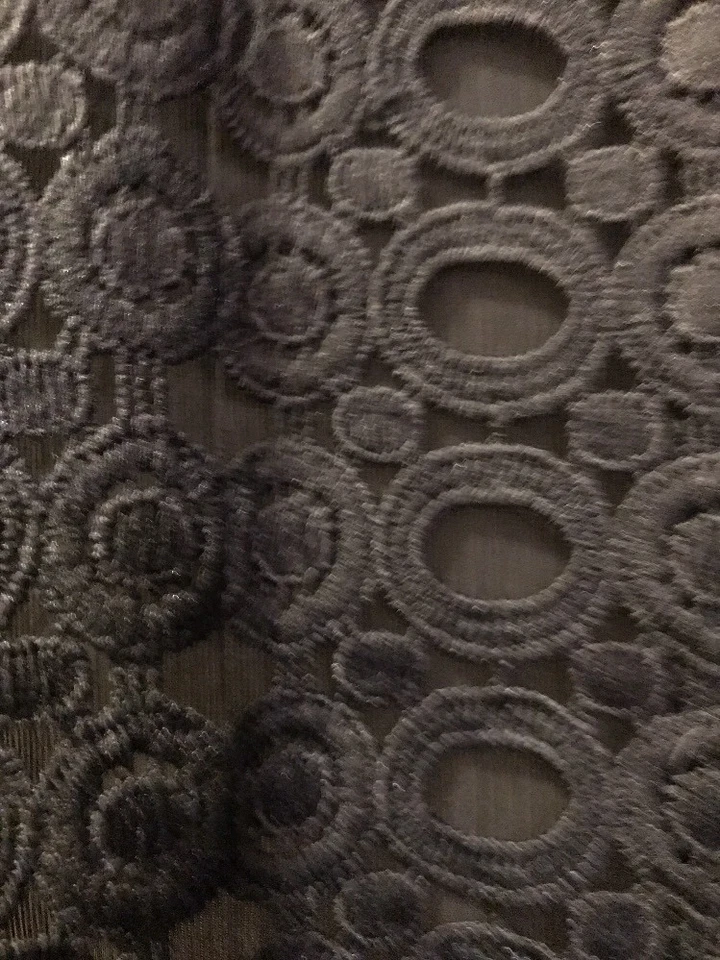 Bonita túnica de encaje negra, hermosa, talla mediana Foto 4 de 4