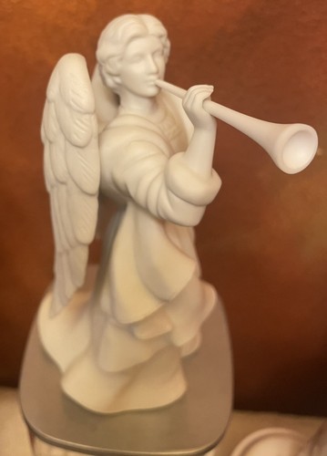 Vtg 1992 Avon 7” GABRIEL Porcelain Figurine White NATIVITY COLLECTIBLES NWOB - Picture 15 of 23