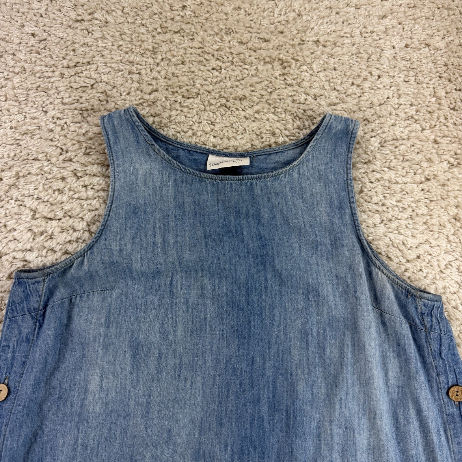 Universal Thread Chambray Denim Side Button Shift… - image 3