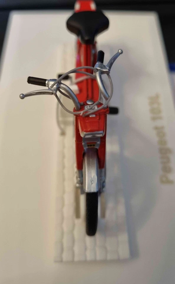 Mobylette PEUGEOT 103 L de 1972 Orange 1/18 NOREV 1 Guidon Gauche Câbles Coupés - Photo 2/3