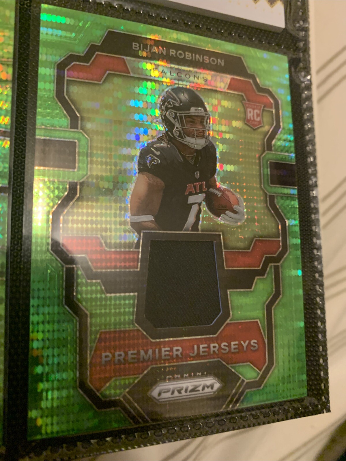 2023 Panini Prizm - Premier Jerseys Neon Green Pulsar Prizm Bijan Robinson RC