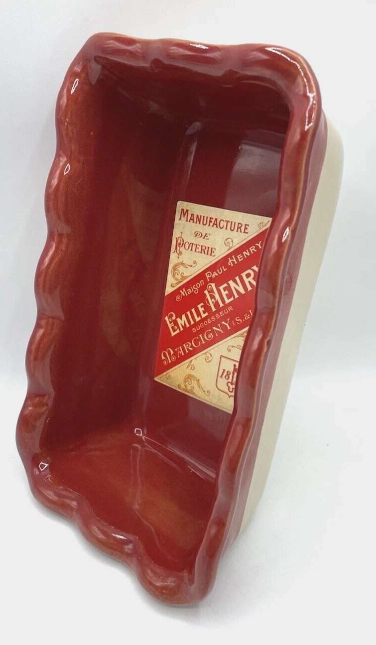 RARE Emile Henry Baking Dish Burnt Red Rectangle Ruffled Edge France 9.5” NOS
