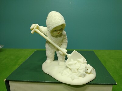 Dept. 56 - Winter Snowbabies Shoveling Stars So Much Work To Do #68373 with Box