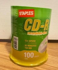 Staples CD-R 52X Speed 80 Minute 700MB 52x Speed 100 Recordable Disc
