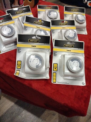 LOT OF 8 Defiant Indoor Big Button Timer Plug-In 24 Hour Programmable - 15A 125V