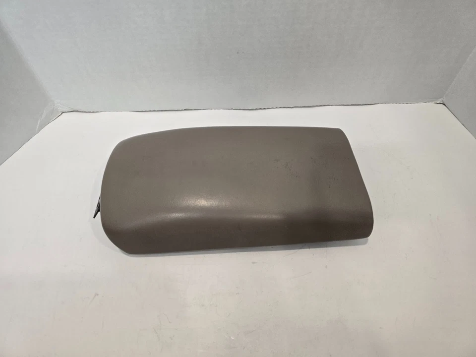 1995 - 1999 Buick Riviera OEM Leather Console Lid Armrest Tan / Beige A193 - Image 3 of 4
