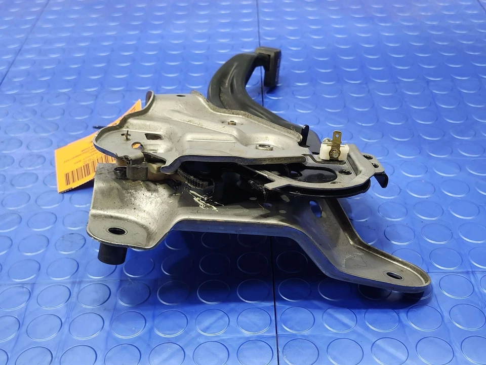 2011-2017 Infiniti QX56 QX80 Parking Brake Control Pedal Assembly OEM - Image 4 of 4