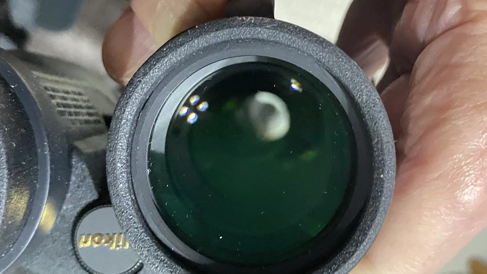 Бинокль с дальномером Nikon 10x42 LaserForce - Изображение 3 из 4