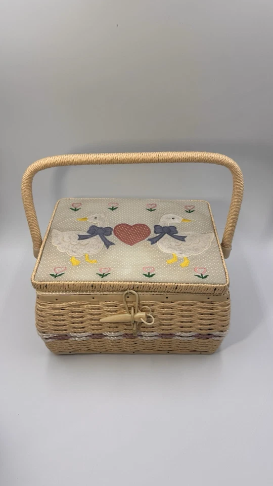 De colección Años 80 Rafia Paja Ganso Corazón Costura Cesta Tela Tapa Kitsch Casa Núcleo Foto 2 de 4