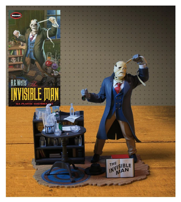 MO903 Moebius, The INVISIBLE MAN, by HG Wells. Lots of extras. Scale 1:8. NEW - Image 2 of 4