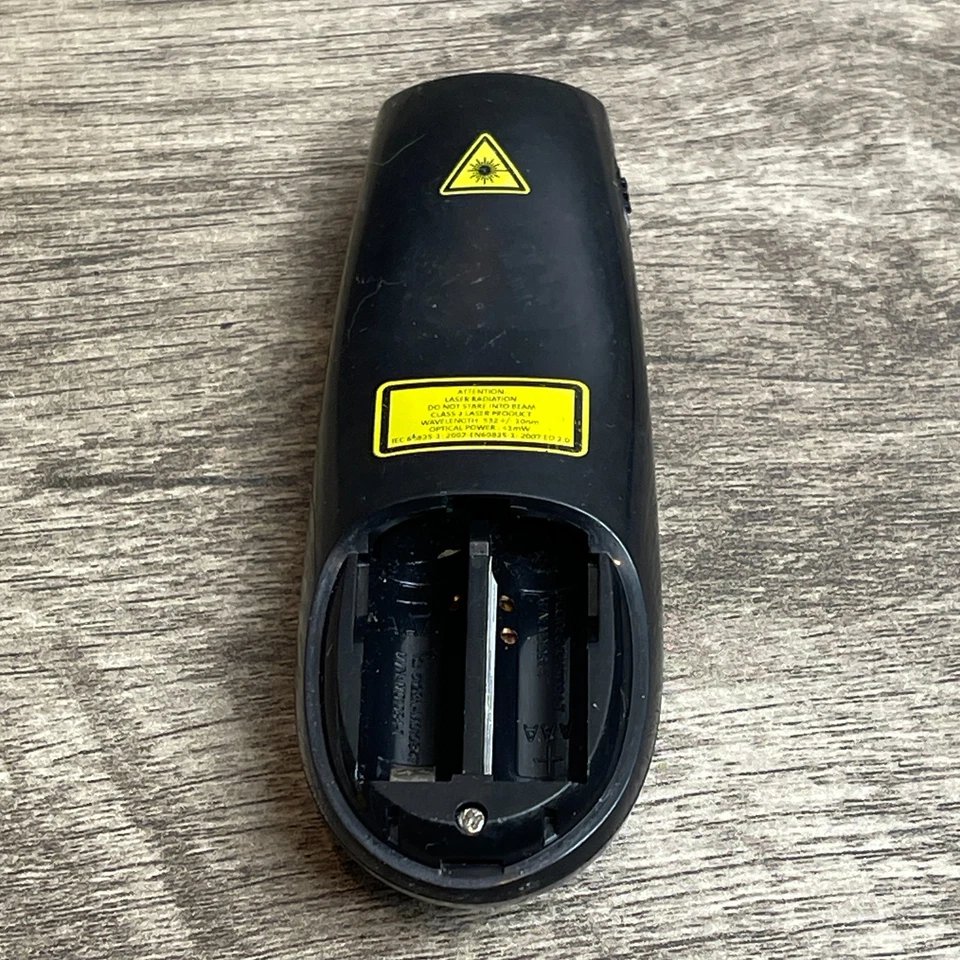 Kensington Black Wireless Handheld 4-Button Green Laser Presenter Remote Control - Image 3 of 4