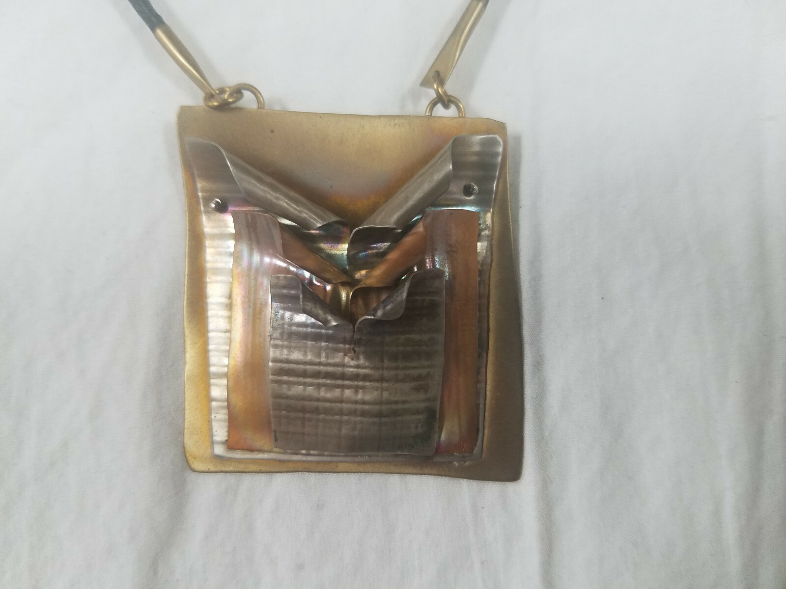 Picture 1 of 5