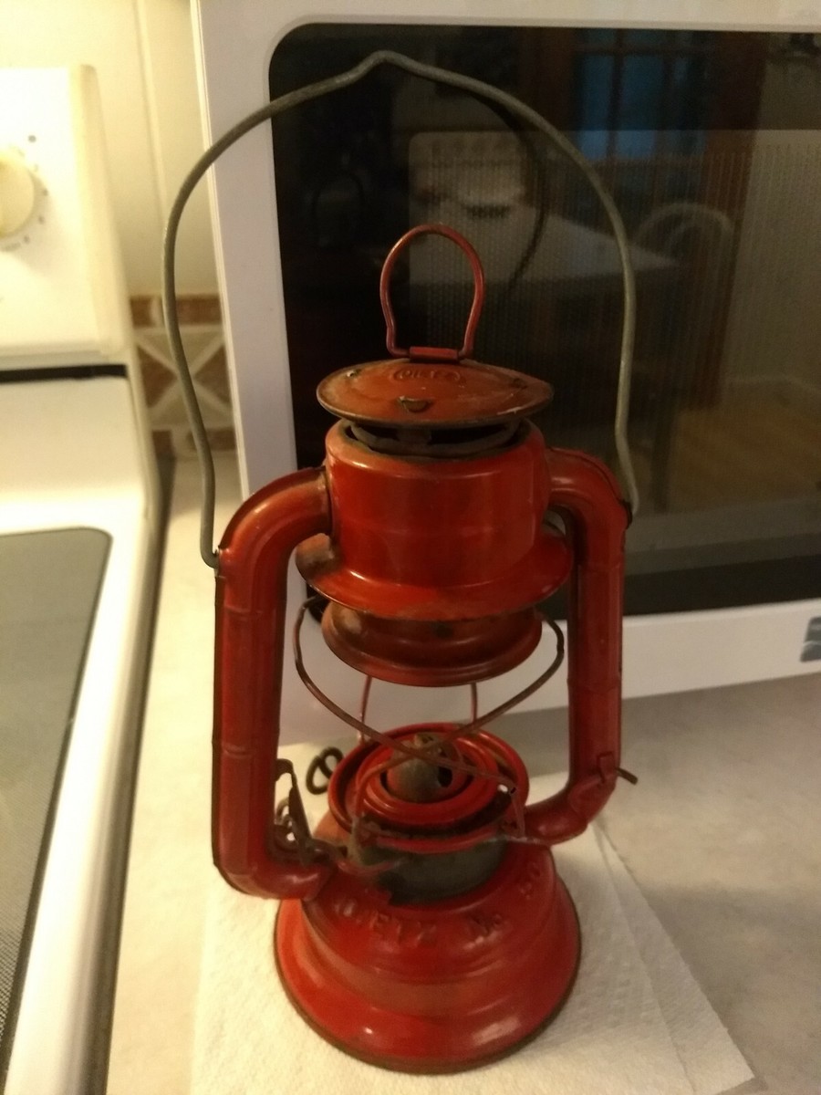 マグマグラス　magmaglass deitz NO.50 commet Dietz Hurricane Lantern #50 Comet Red - Imperial Lighting Co.