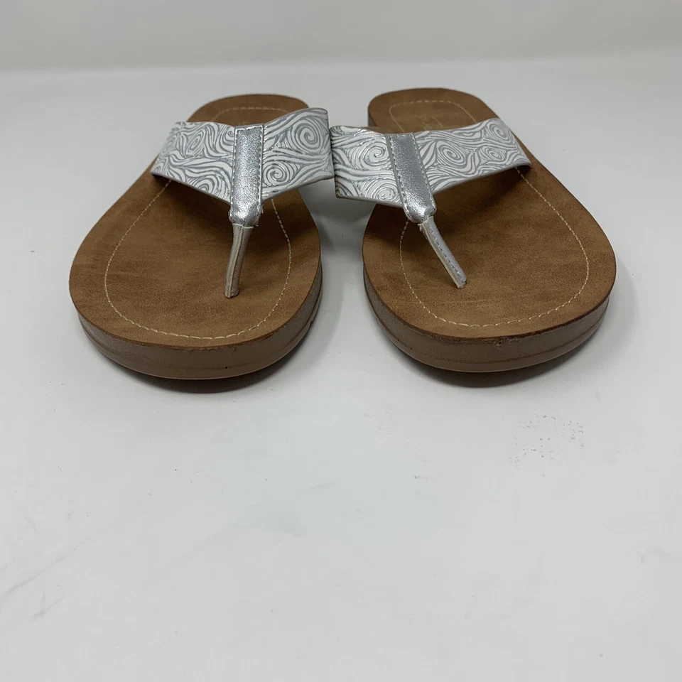 Blue Fin Womens Lori Flip-Flop Thong Sandals US Size 7 - Image 2 of 4