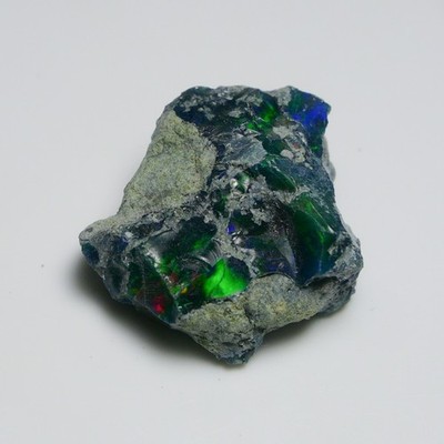 Glatter schwarzer Opal grob 28,95 kt natürlicher äthiopischer Welo Opal roh, ...